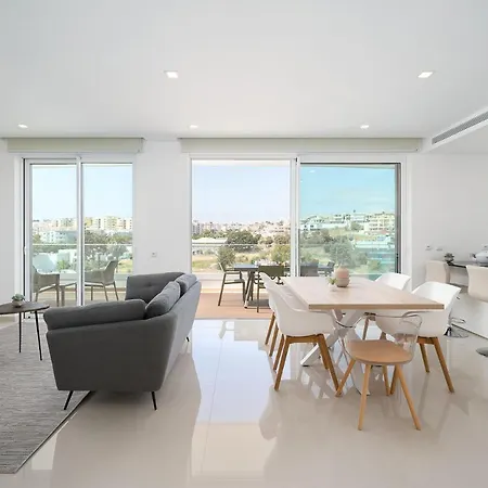 Floor Luxury By Ideal Homes